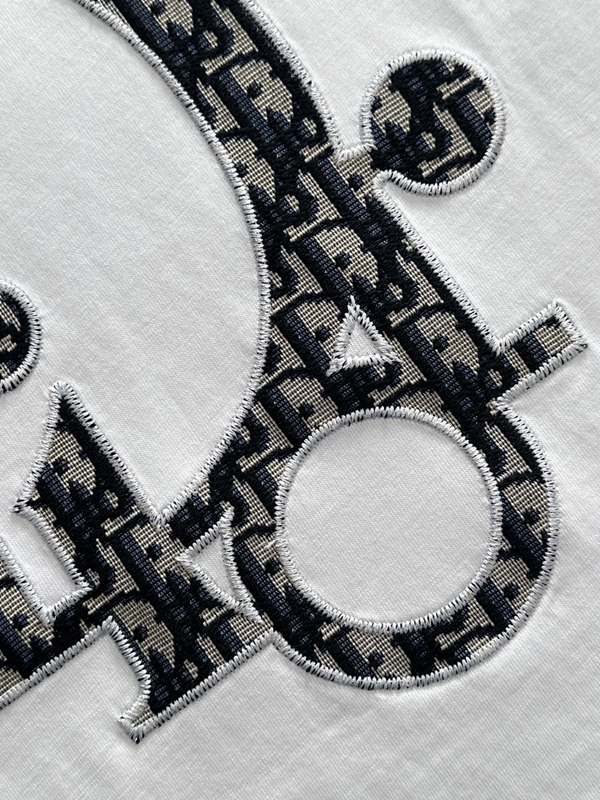 ブランドTシャツ素材ディテール